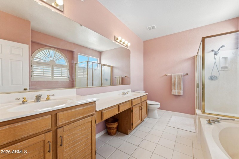 Primary bath