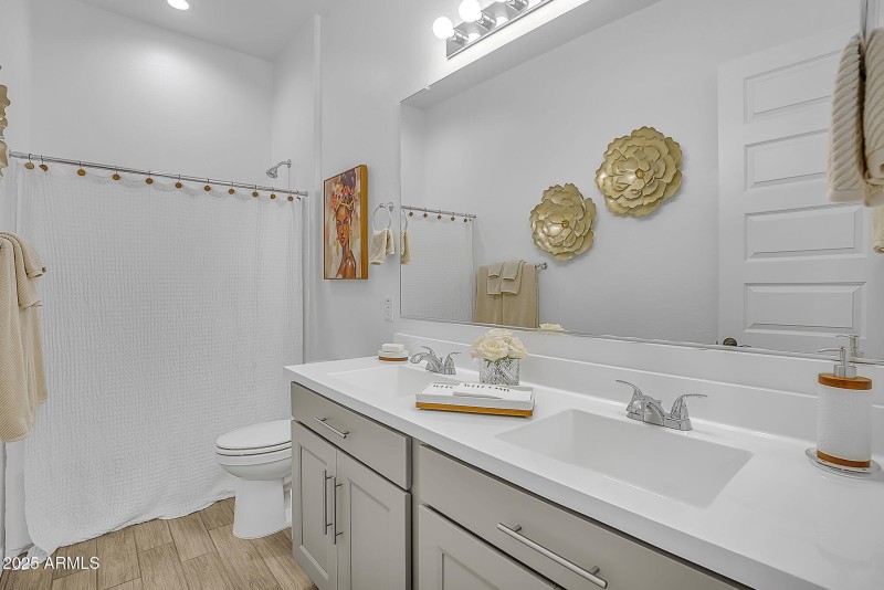53-web-or-mls-Adams-53