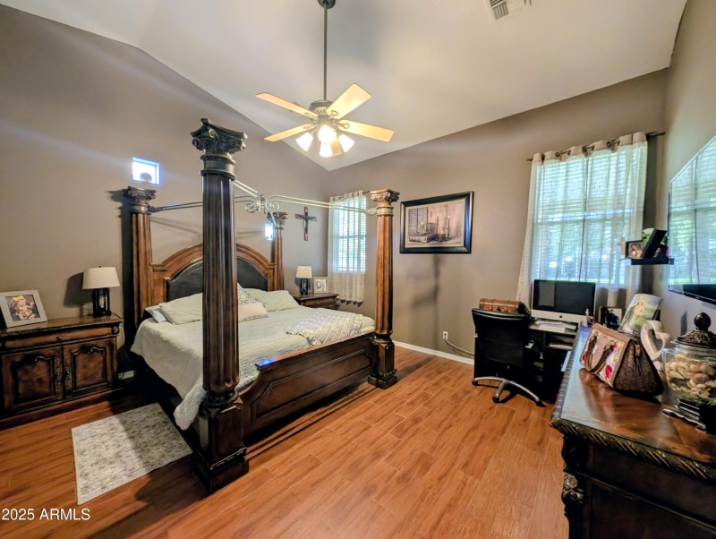 PXL_20250724_005859124~2