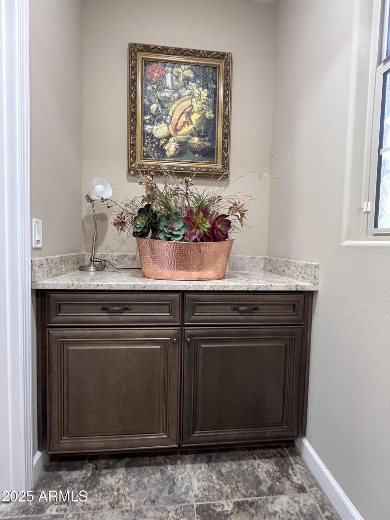 Hall storage