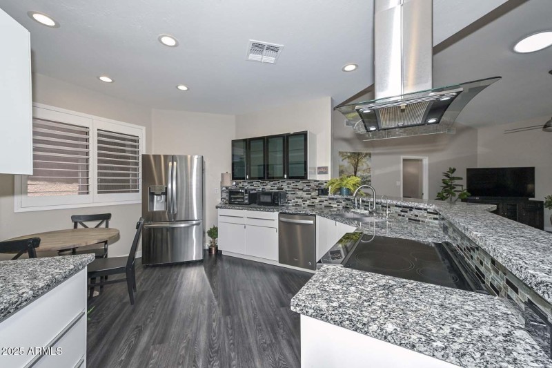 Kitchen2