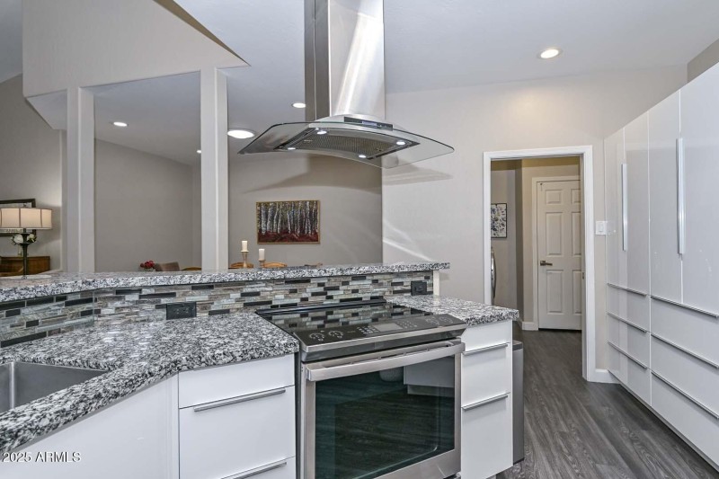Kitchen-Range