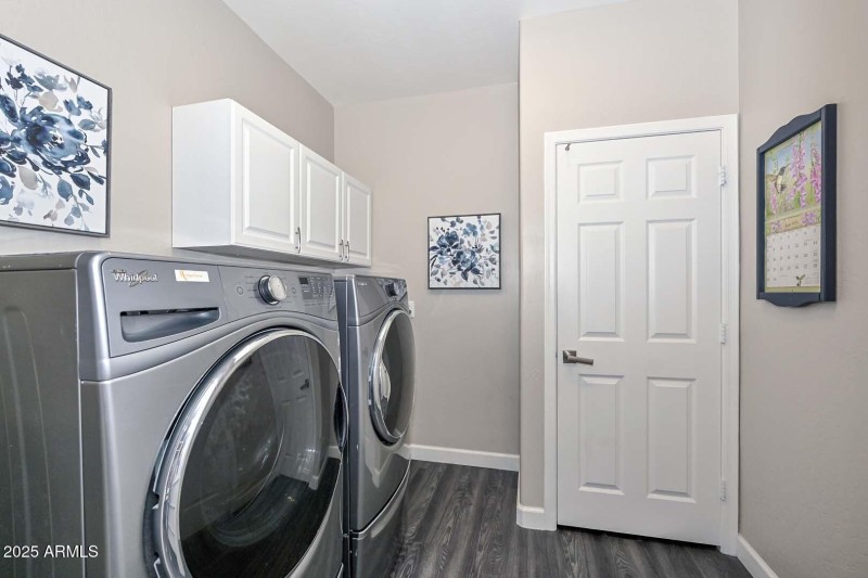 Laundry Room2