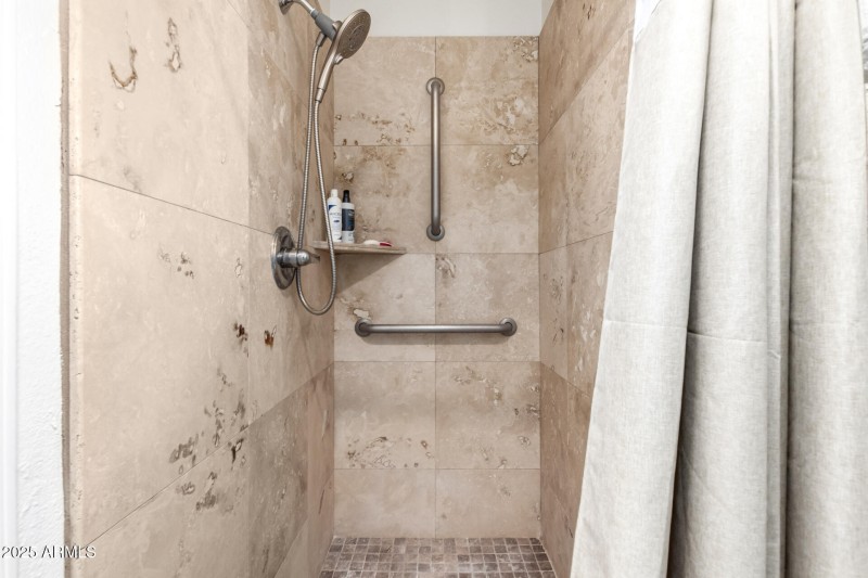 Walk in shower
