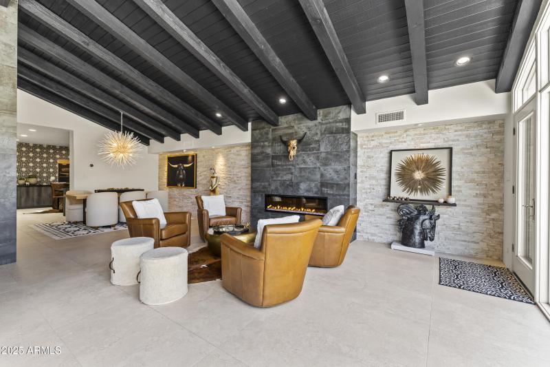 Great Room to Kitchen