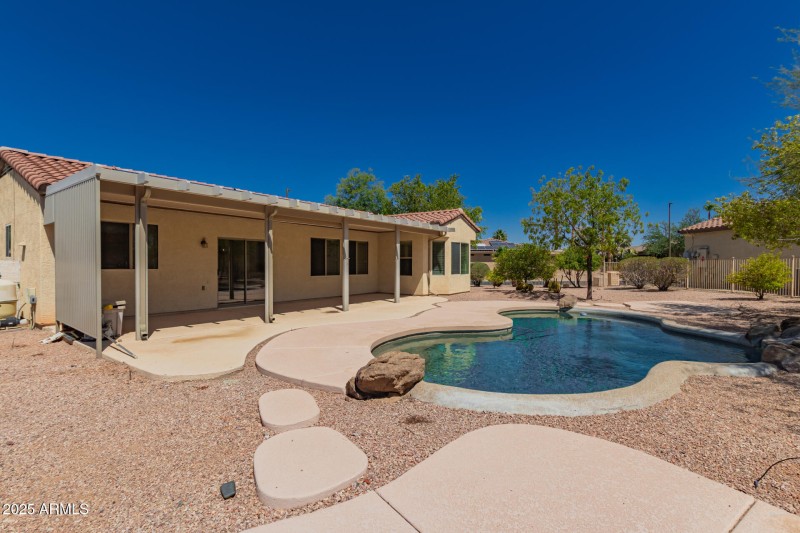Backyard w/Pool