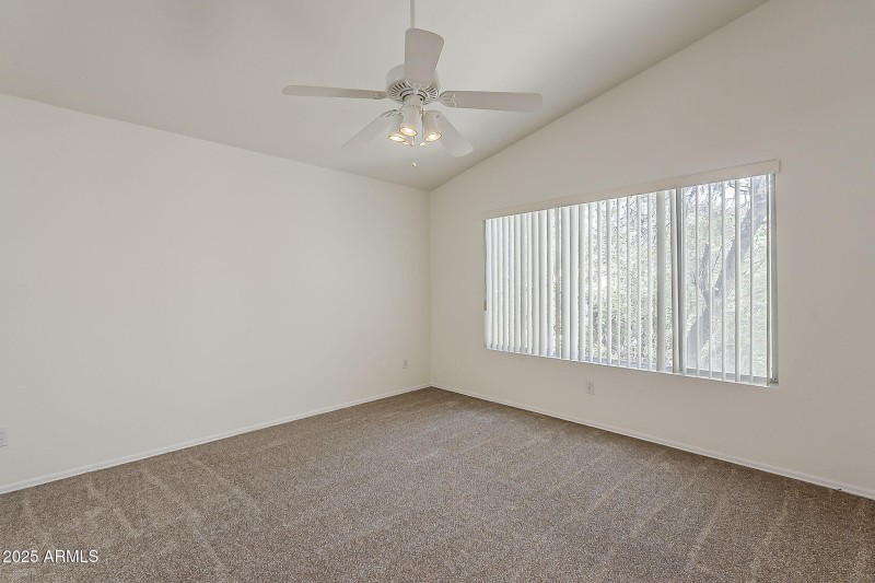 20-web-or-mls-Renee-20