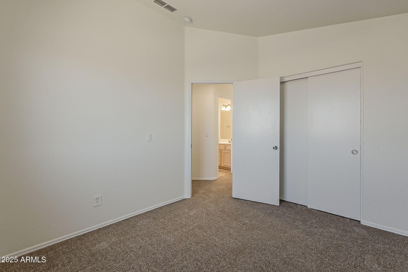 30-web-or-mls-Renee-30