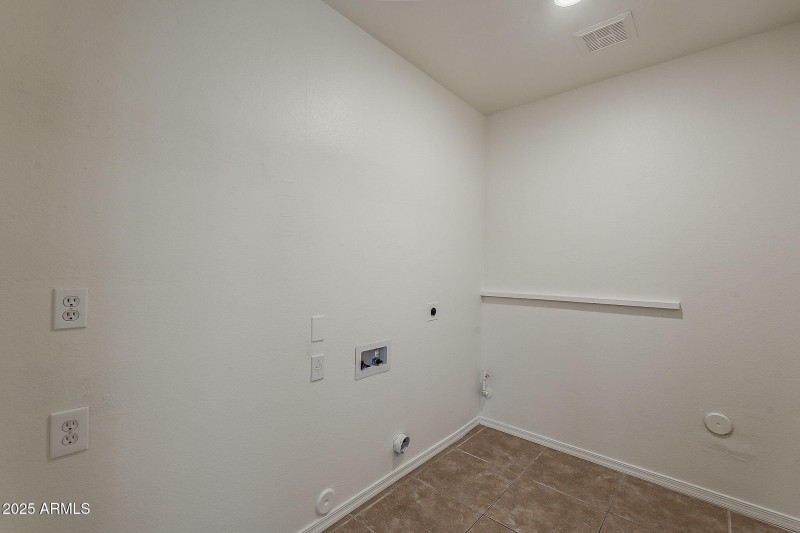 34-web-or-mls-Renee-34