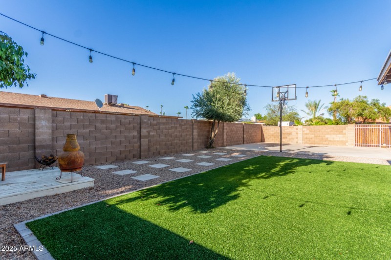 Turf & Sport Court