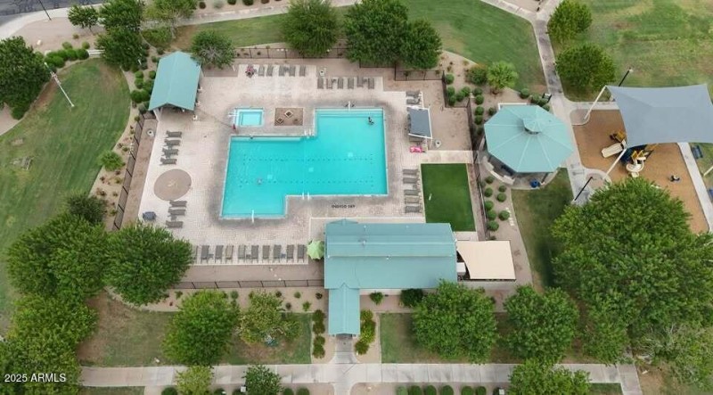 Community pool