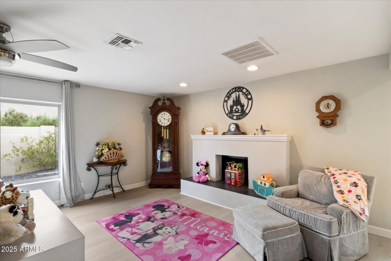 10 Family Room Space 50-NEW
