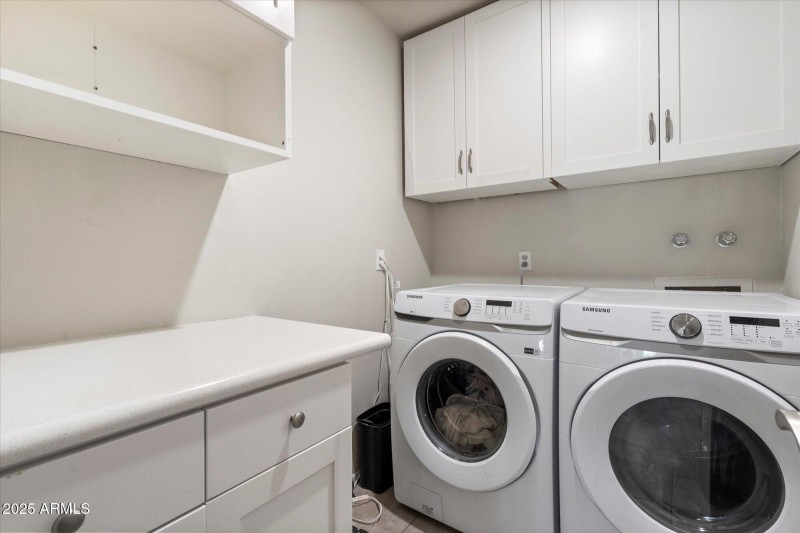 24 Laundry Room 26-80410034
