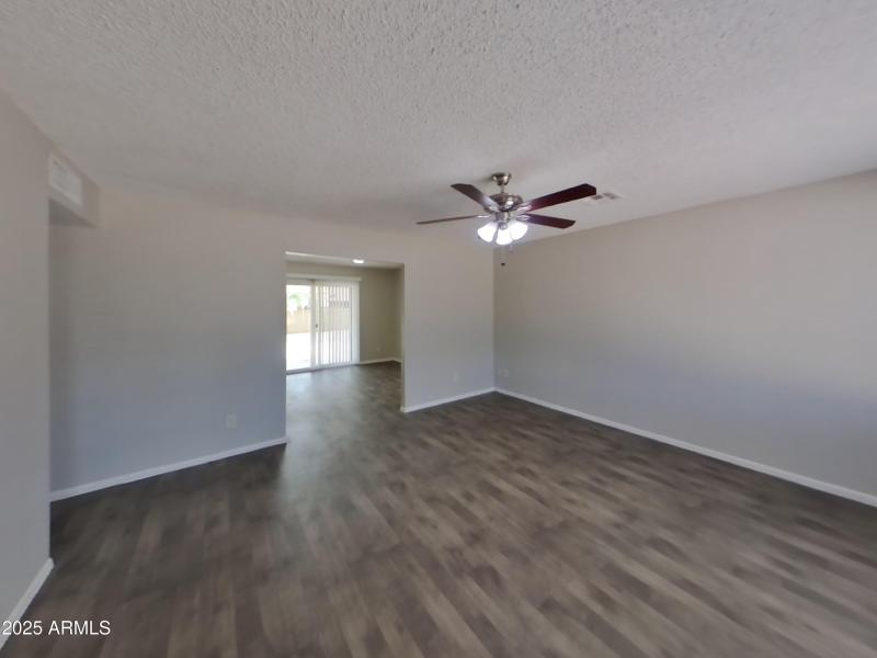 1_pc_A8R9Osxwob_Ixy5fIRhj8_layout_1