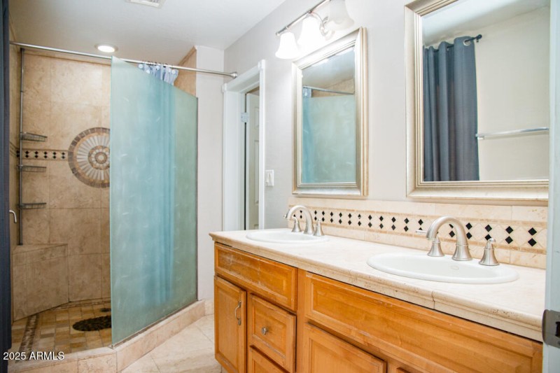 MasterBath-2 (1)
