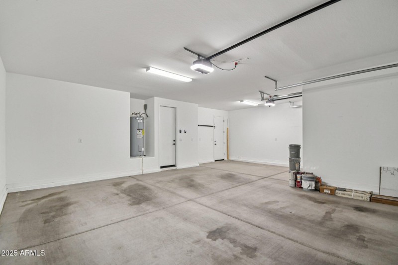 59-web-or-mls-E Joelle Dr-S2407-057