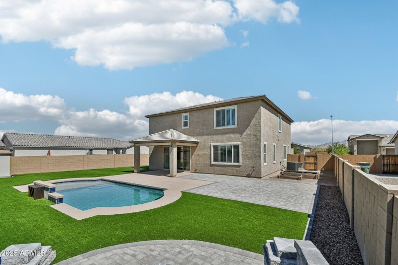 61-web-or-mls-E Joelle Dr-S2407-059