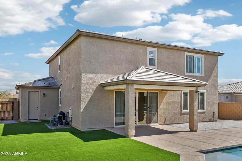 63-web-or-mls-E Joelle Dr-S2407-061