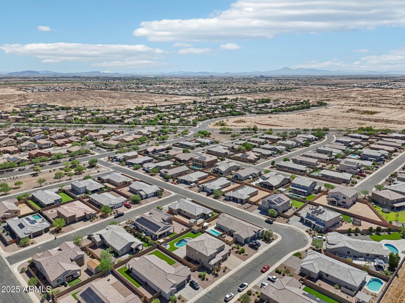 75-web-or-mls-E Joelle Dr-S2407-073