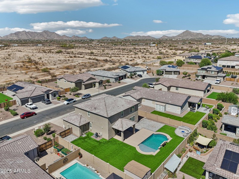84-web-or-mls-E Joelle Dr-S2407-082