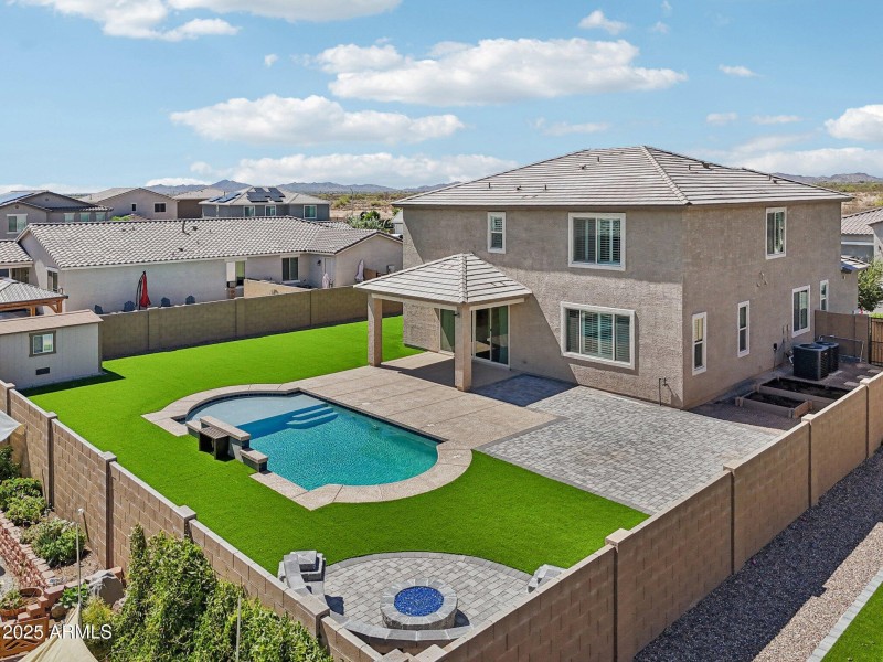 87-web-or-mls-E Joelle Dr-S2407-085
