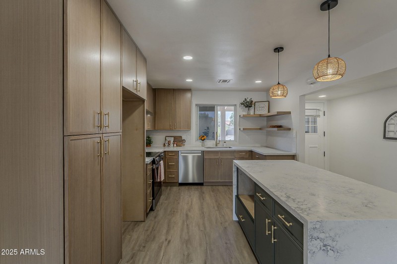 18-web-or-mls-Gene Ave-18