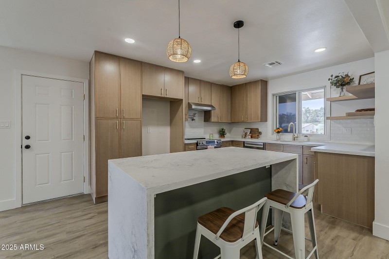 19-web-or-mls-Gene Ave-19