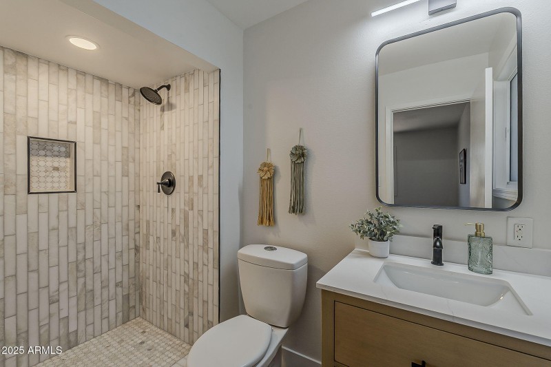 34-web-or-mls-Gene Ave-34