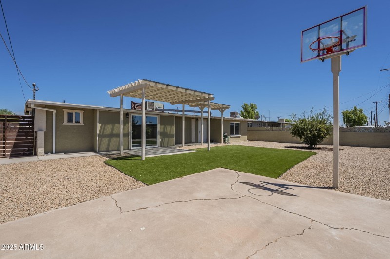 Backyard/basketball court