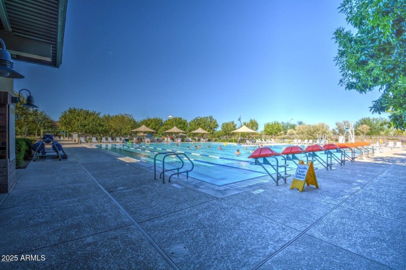 20161025184027248327000000-o