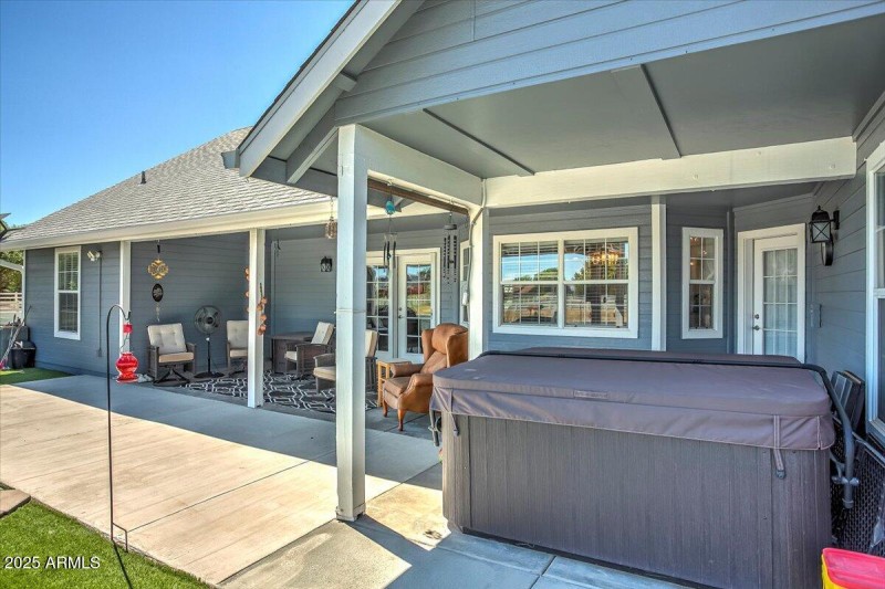Patio/Courtyard