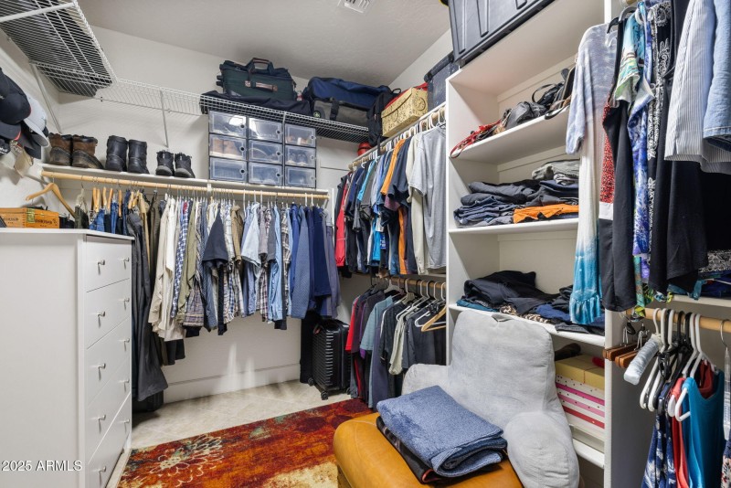 17-Primary Closet_2 - Copy