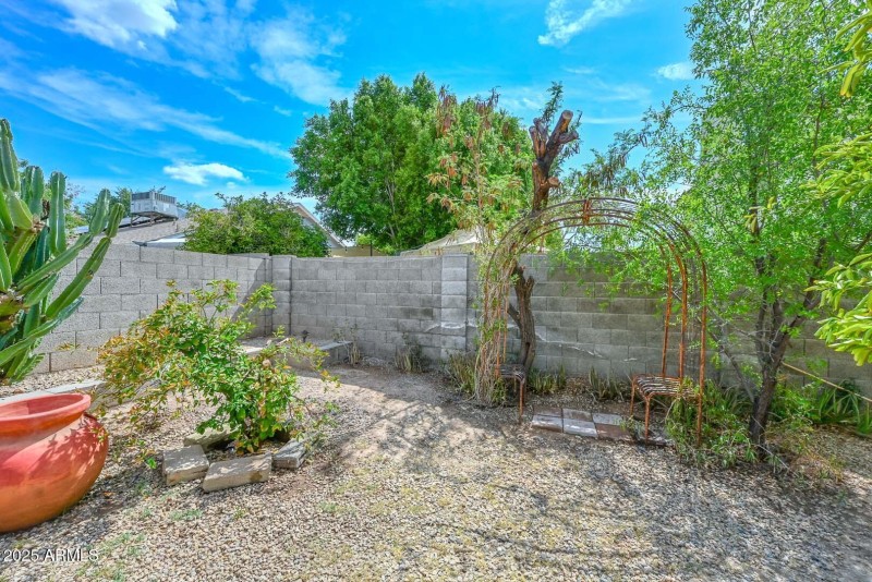 Backyard-Sitting Area