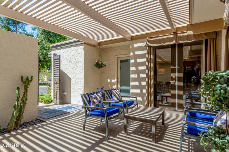 05 - Barbados Patio 2