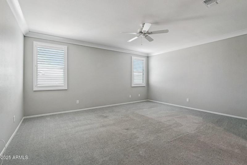 20-web-or-mls-W Molly Ln-S2407-018