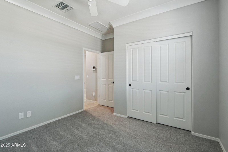 28-web-or-mls-W Molly Ln-S2407-026