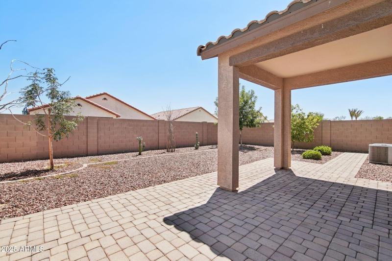 33-web-or-mls-W Molly Ln-S2407-031
