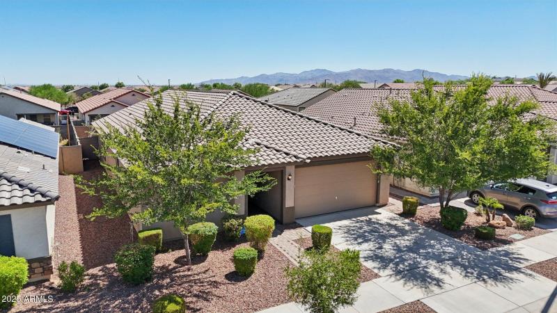 53-web-or-mls-W Molly Ln-S2407-051