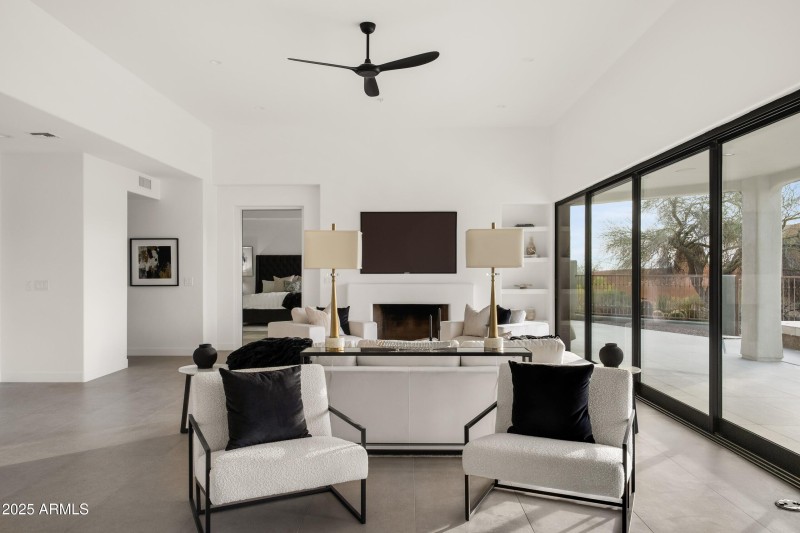 008_Kitchen to Great Room