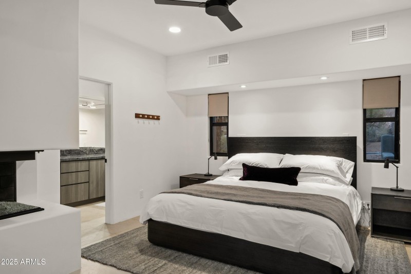 026_Guesy Bedroom Ensuite