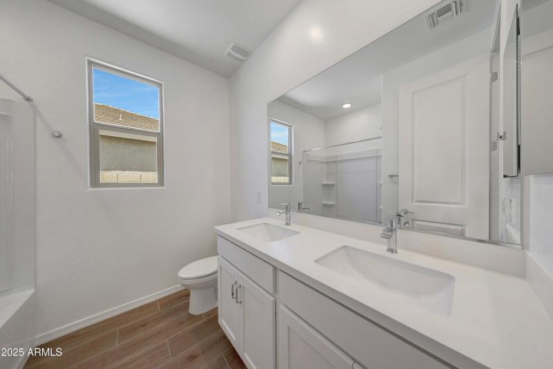 PHX_Las Ventanas_Lot 2023_Auburn_18423_B