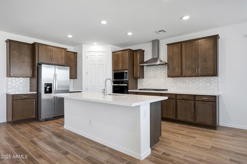 PHX_LasVentanas_Lot 2036_Dove_18522_Kitc