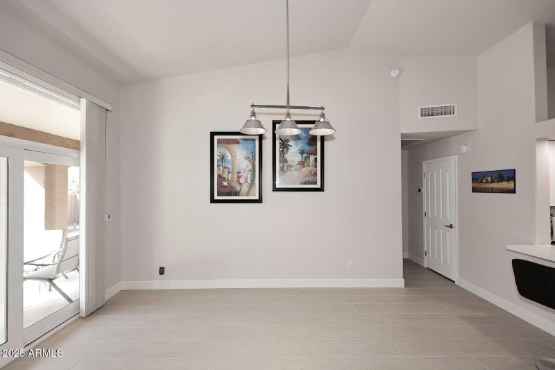 Dining Room2