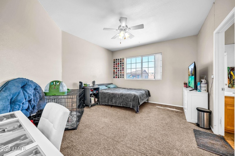 3341 N Garden Lane-29