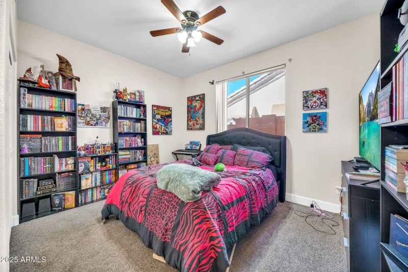 3341 N Garden Lane-36