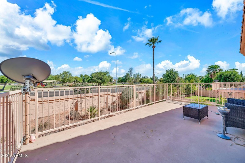 3341 N Garden Lane-50