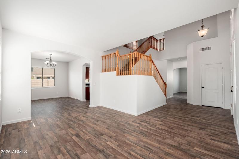 18064 W ACAPULCO Lane