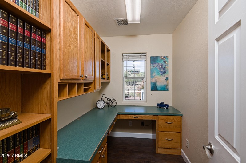Student Desk