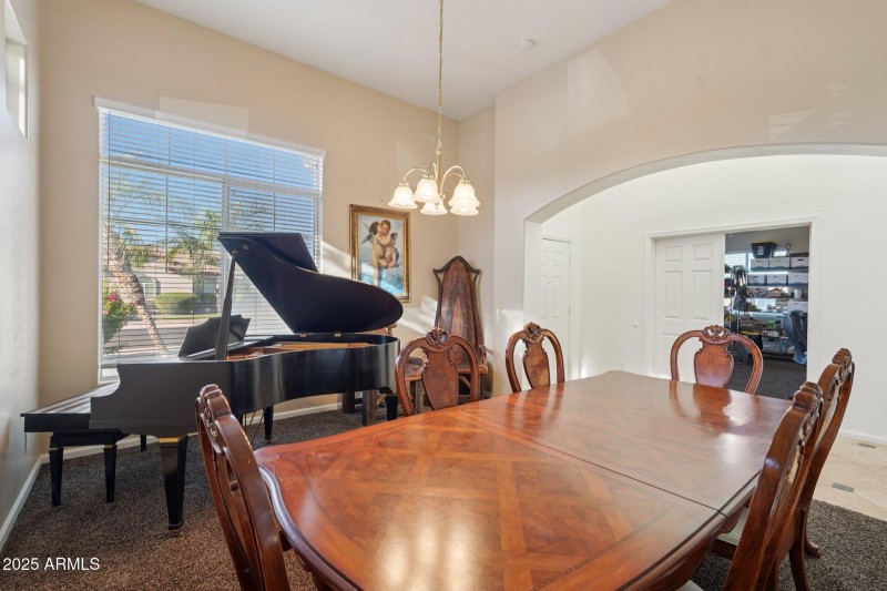 Entry Family Room-2