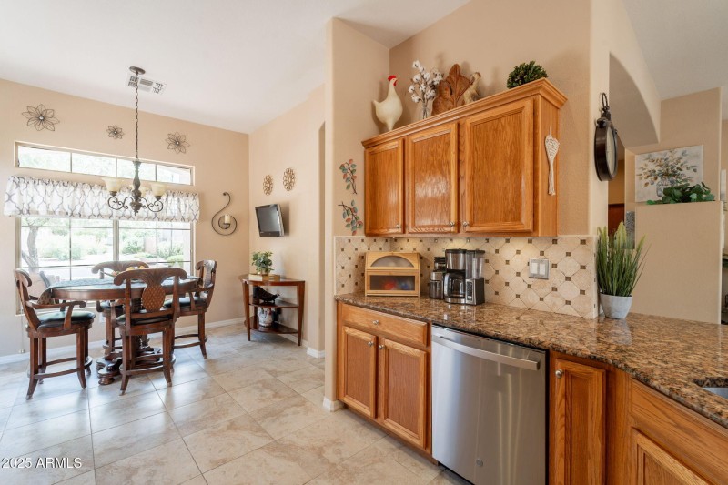 15-web-or-mls-Walnut-15
